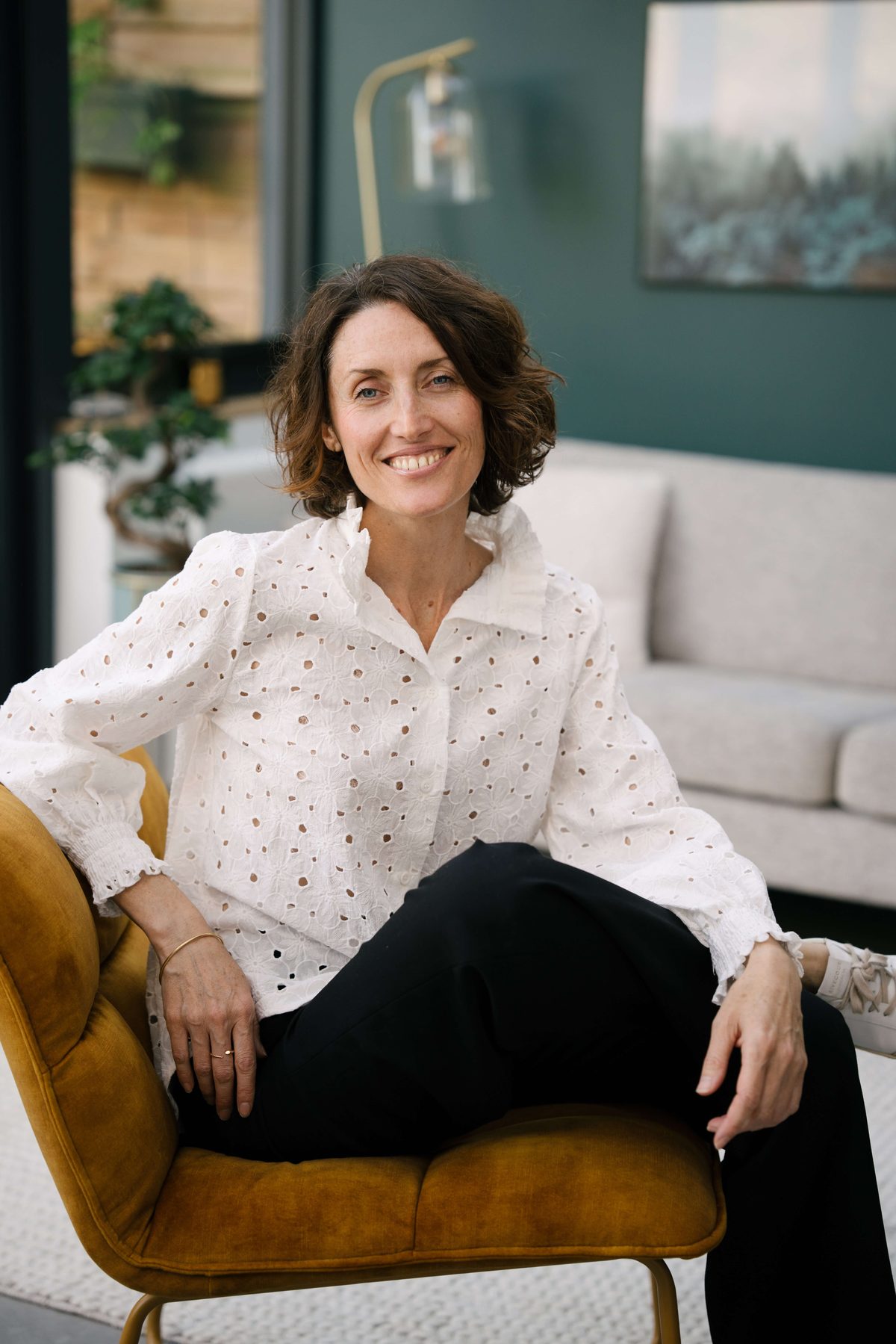 Julie Bach